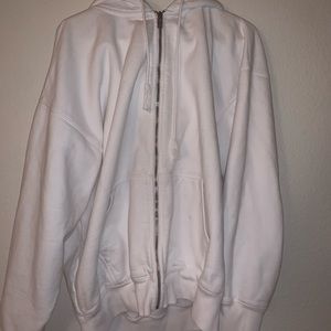 Brandy Melville white hoodie!